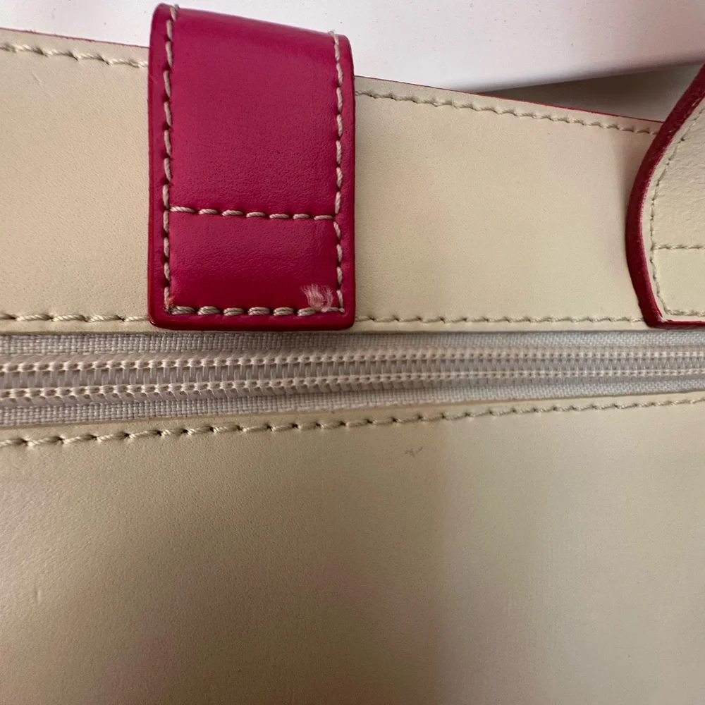 Frederic Paris Cream and Pink Shoulder Bag